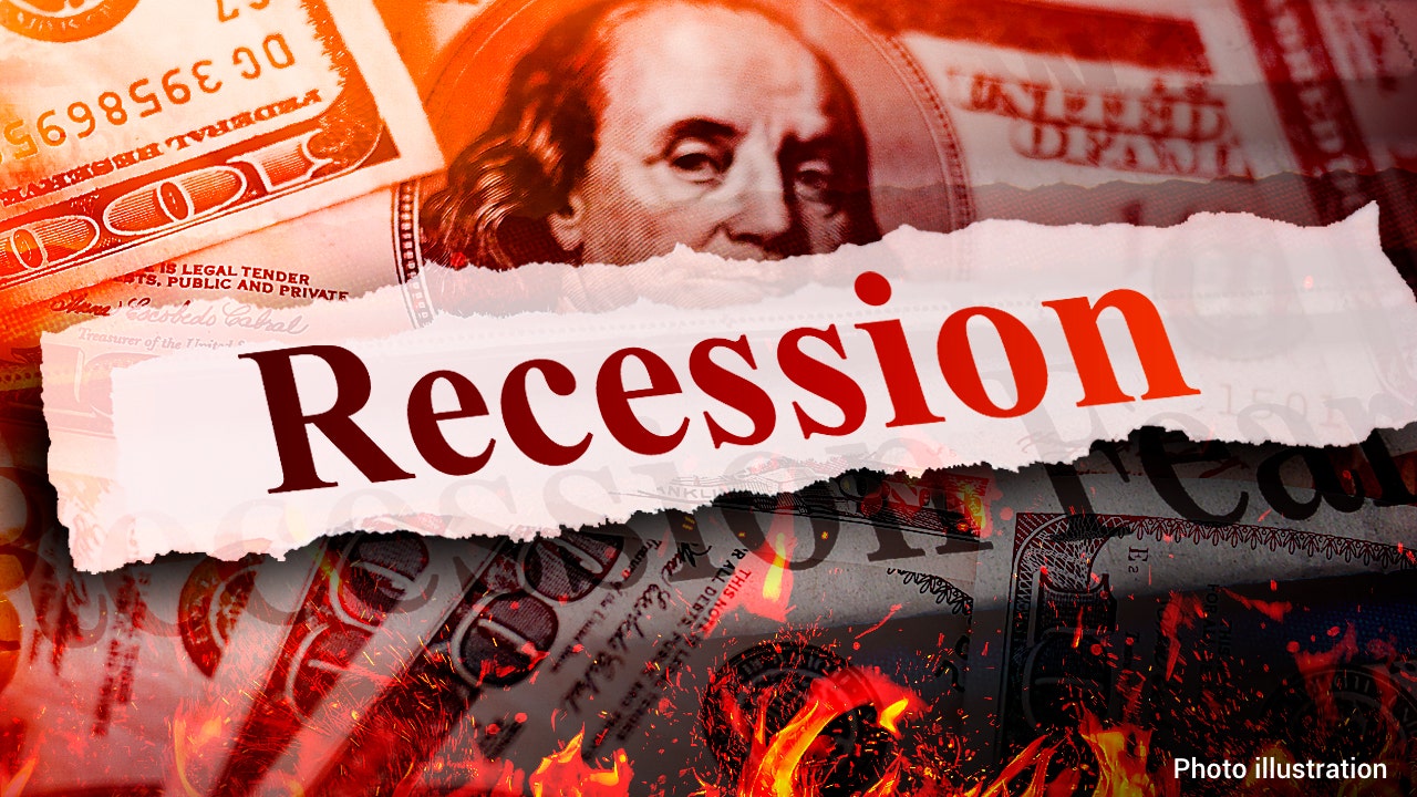 Wikipedia prevents new users from editing the "recession" page