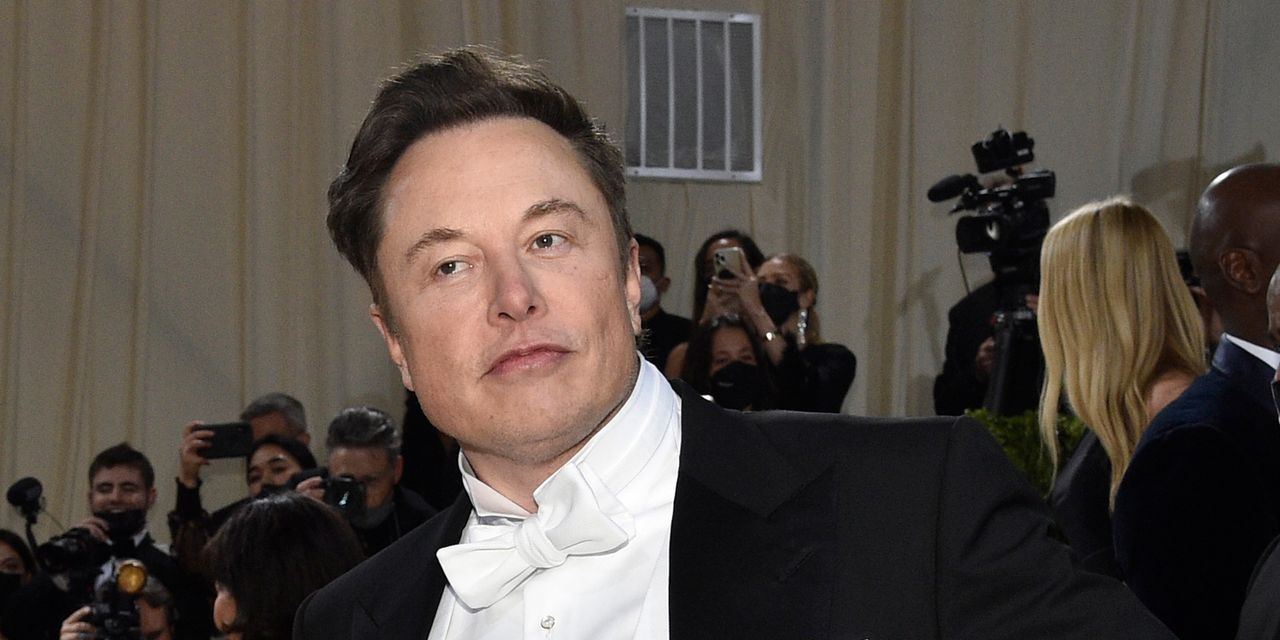 Elon Musk's response to Twitter lawsuit to be made public by Friday