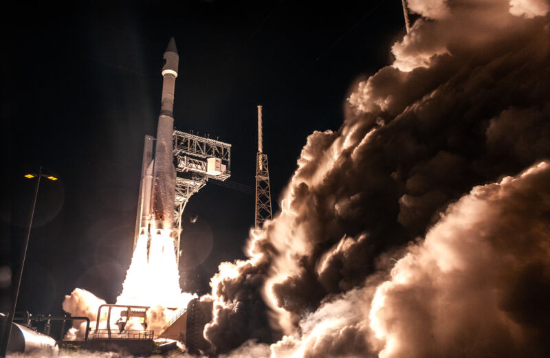 An Atlas V rocket launches a Space Infrared System satellite Thursday morning from Cape Canaveral Space Force Base.