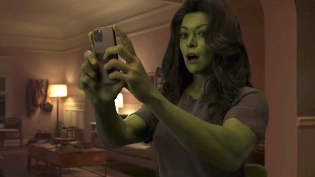 'She-Hulk' Star Tatiana Maslany, Director and Writer Defends Marvel VFX Artists Amid CGI Criticism